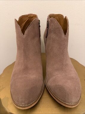 Susina suede booties